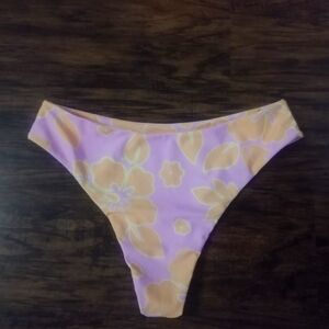 3/$25 Women's Pink Floral Bikini Bottoms Size Medium